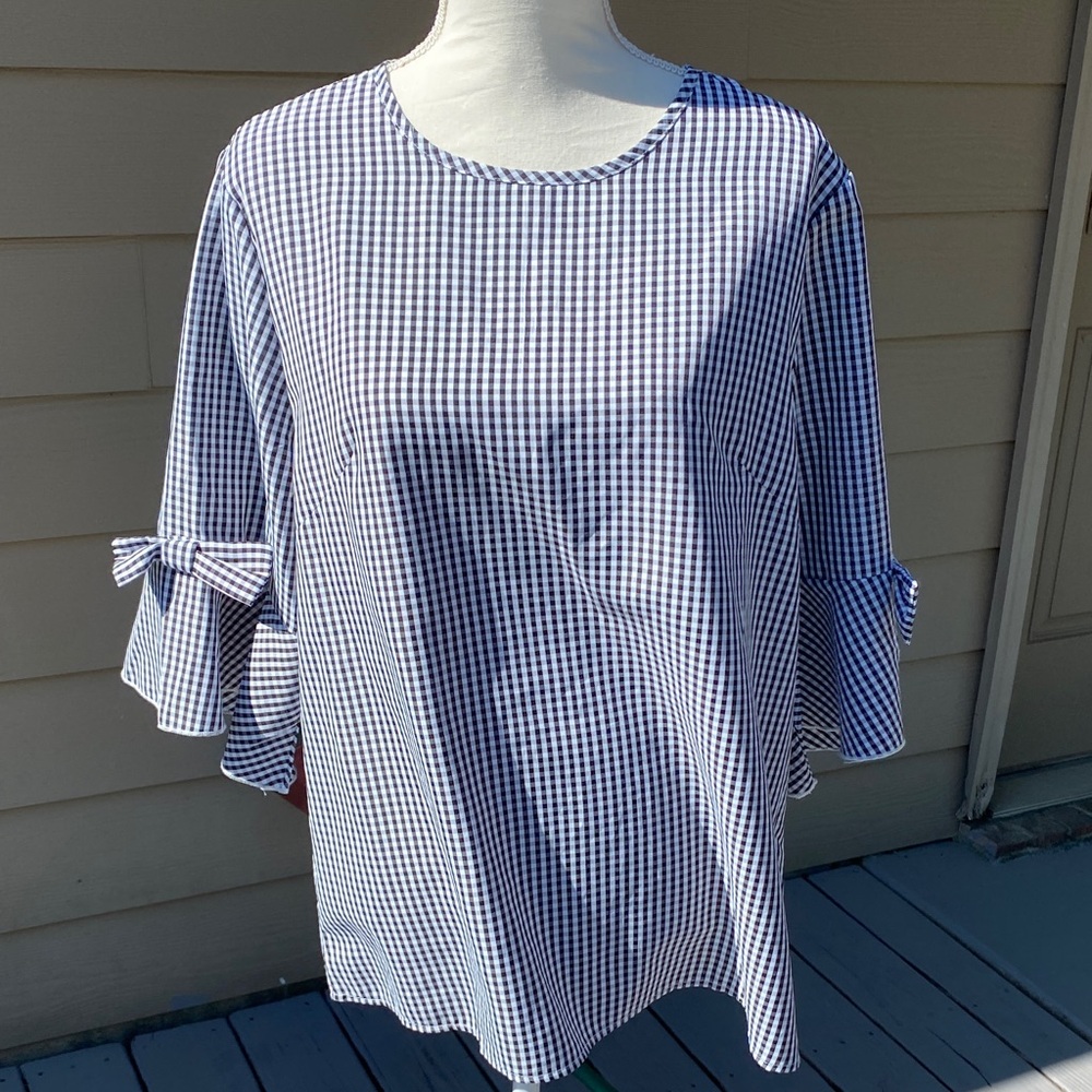 4/$20 gingham blouse with bow sleeves